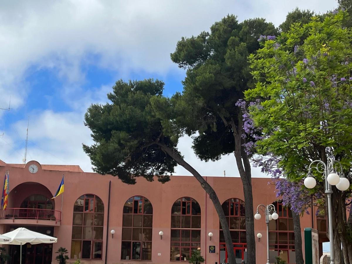 Romi Centro Tu Alojamiento En Teulada Exteriör bild